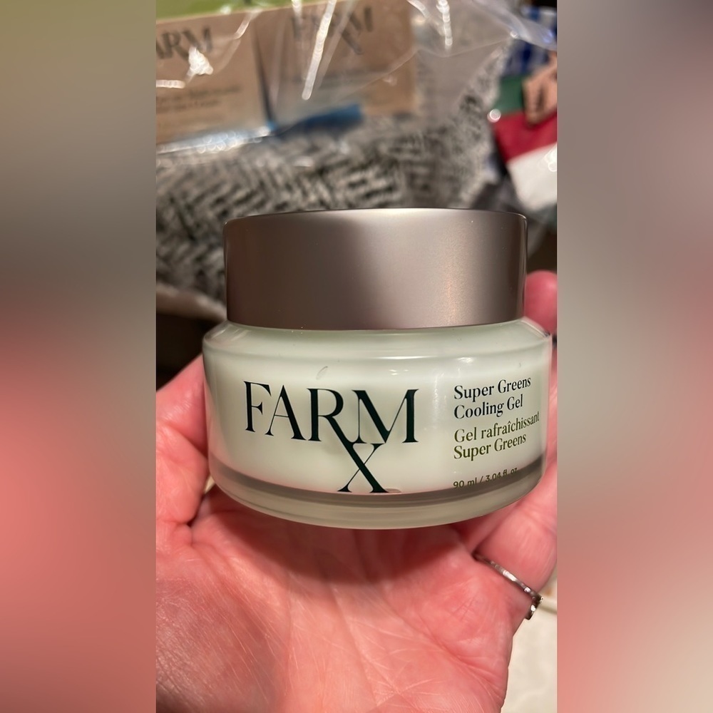 🥗 COOLING GEL SUPER GREENS Farm Rx Avon Plant Based VEGAN Healthy Glow Skin